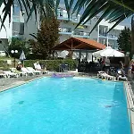 Marialena Apartahotel 2*