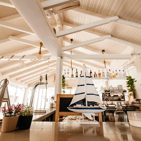 Marialena Ξενοδοχείο με διαμερίσματα 2*