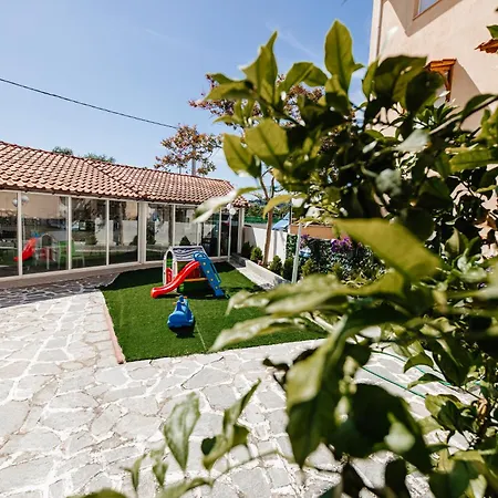 Apart Otel Marialena Potos