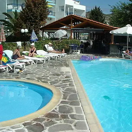 Marialena Ξενοδοχείο με διαμερίσματα 2*