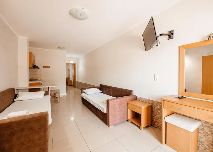 Apart-hotel Marialena Potos